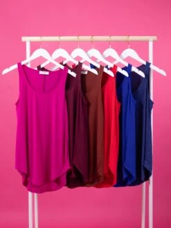 Zenana Sleeveless Round Neck Round Hem Top | S-3X -STACCATO Sale Store 2ff2d7cbf3405e8d4c75aba9607bbd6c