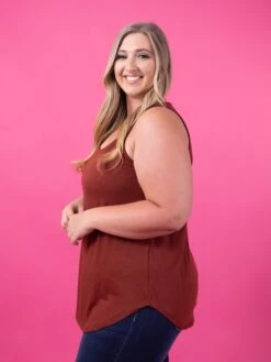 Zenana Sleeveless Round Neck Round Hem Top | S-3X -STACCATO Sale Store 622f859bba5f11b389e012d7cbf2bc86