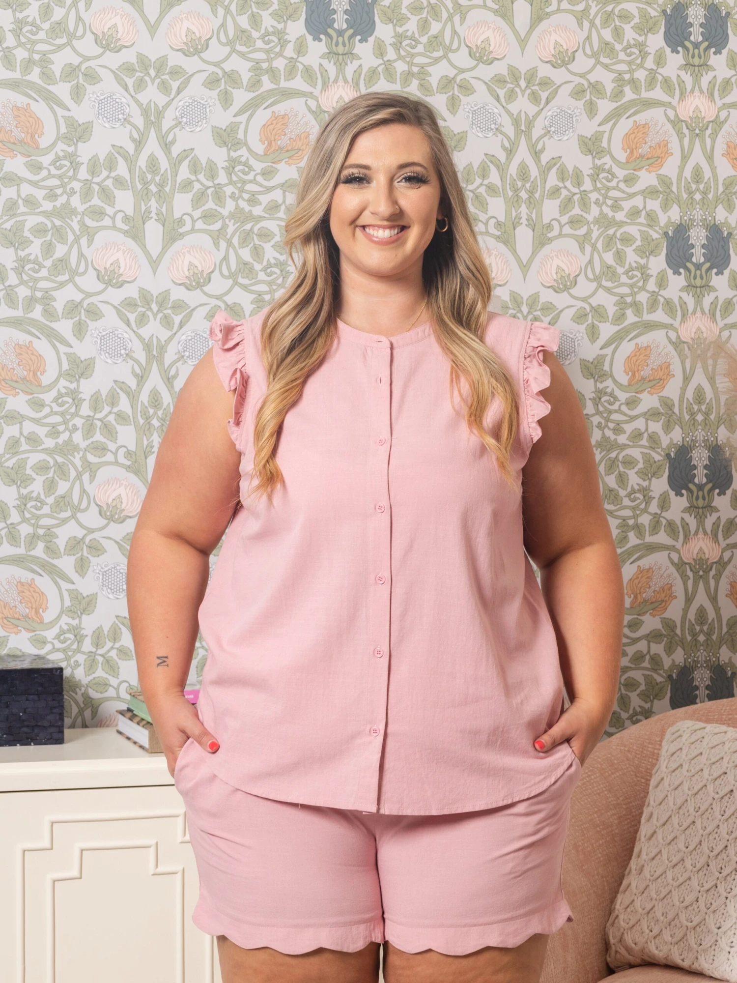 Button Down Sleeveless Top W/ Ruffles| S-3X Set W/ ID1711 4 Button Down Sleeveless Top W/ Ruffles| S-3X Set W/ ID1711 - Image 2