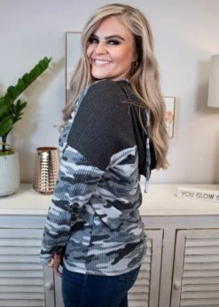 The Essie Top *Final Sale* -STACCATO Sale Store 8EUWjSQJFoKMJZxglg337IdvRT8taj3vUn2XXJhO