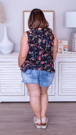 Serene Love Top *Final Sale* 11 Serene Love Top *Final Sale* -STACCATO Sale Store EEJ3iOUkMJH4rsyWKWnGLRy2ro99GOCEQuGmMYEm