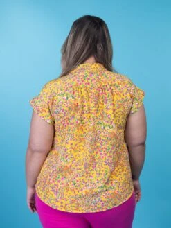 Emily Wonder Button Up Floral Short Sleeve Collared Top | S - 3X -STACCATO Sale Store MlJ3KmiMF7Y2gz1rD26mPWeYleyNaMDX5SffaEiw