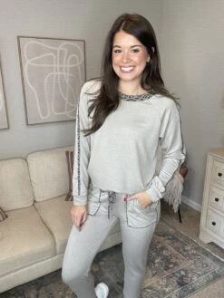 Leopard Trim Round Neck Lounge Pullover | S-L Set W/ Sku48789 13 Leopard Trim Round Neck Lounge Pullover | S-L Set W/ Sku48789 -STACCATO Sale Store XdwaH4Cx7bjqio10mKGJyXIcjOViara505cqUiqf