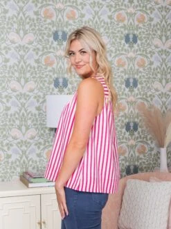 Stripe V-Neck Sleeveless Top | S - L -STACCATO Sale Store a7eebd33aa9ea8506ada02c434463113