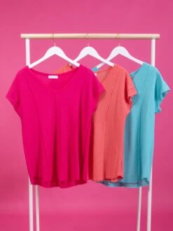 Raw Edge V-Neck Short Sleeve Top | S - 3X